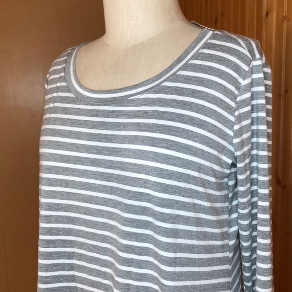NWT Thyme & Honey Gray Striped Bell Sleeve Dress - Picture 4 of 14